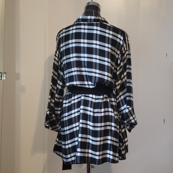 New Zara sz L button down belted top - Picture 2 of 11